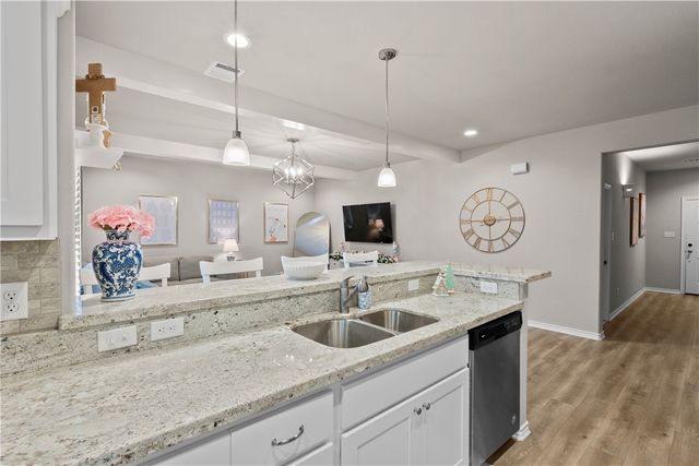 527 Hayes Lane, College Station, TX 77845