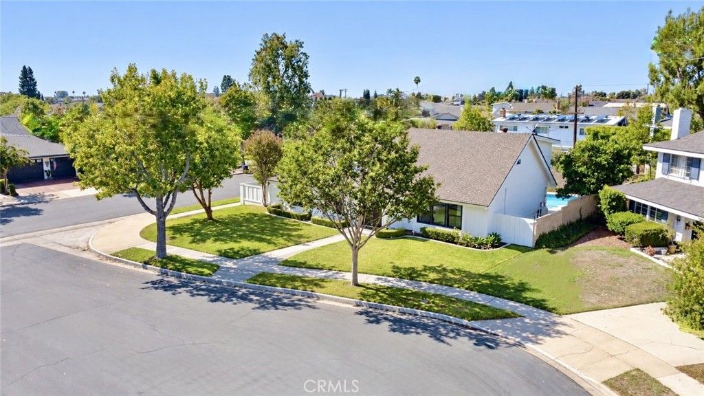 17441 Village Drive, Tustin, CA 92780 — photo 4