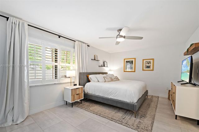 11758 SW 92nd Ter, Miami, FL 33186