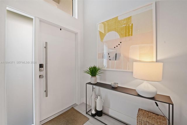 11758 SW 92nd Ter, Miami, FL 33186