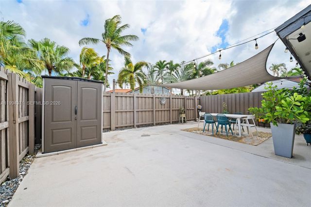 11758 SW 92nd Ter, Miami, FL 33186