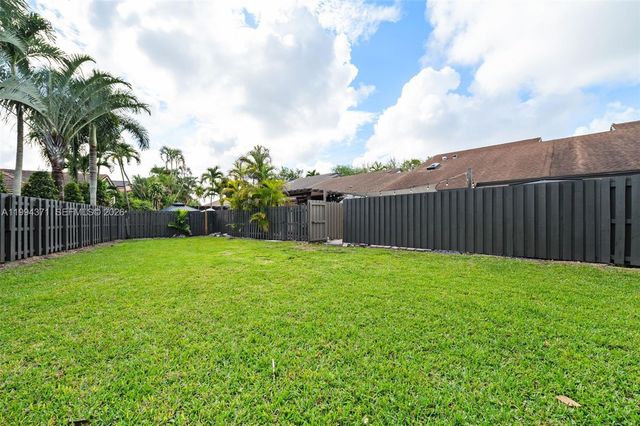 11758 SW 92nd Ter, Miami, FL 33186