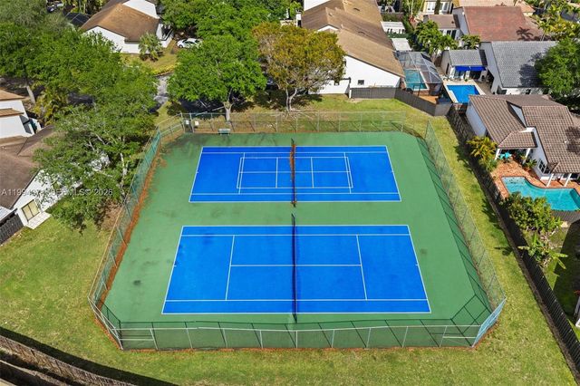 11758 SW 92nd Ter, Miami, FL 33186