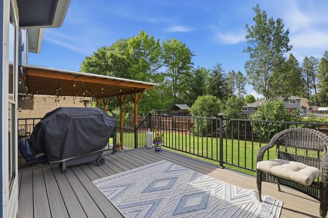 14606 N Fairview Dr, Mead, WA 99021