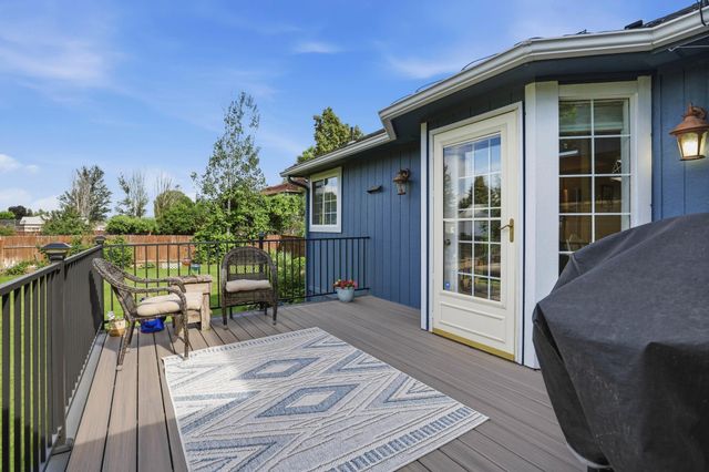 14606 N Fairview Dr, Mead, WA 99021
