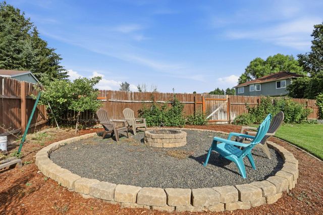 14606 N Fairview Dr, Mead, WA 99021