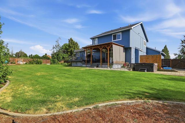 14606 N Fairview Dr, Mead, WA 99021