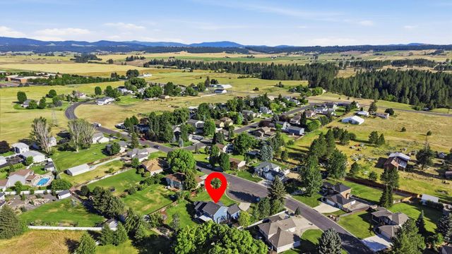 14606 N Fairview Dr, Mead, WA 99021