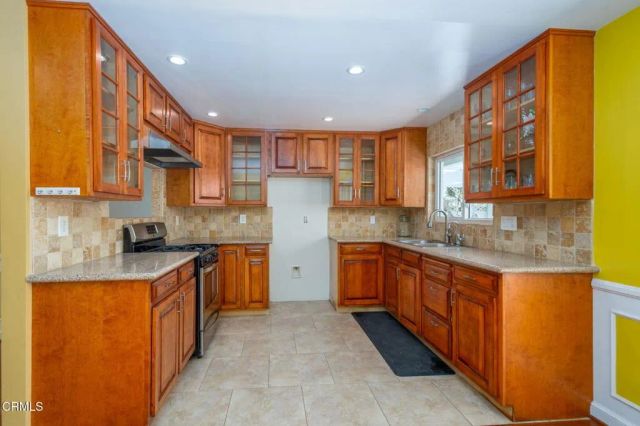2207 Mariposa Street, Oxnard, CA 93036