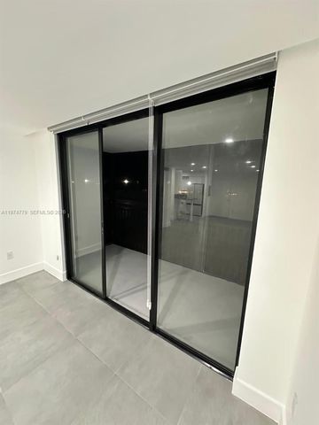 2500 NE 135th St B103, North Miami, FL 33181