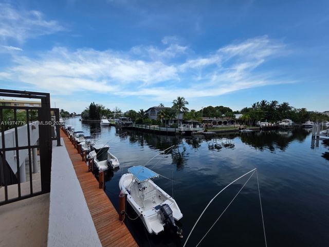 2500 NE 135th St B103, North Miami, FL 33181