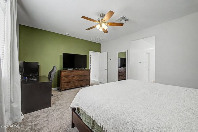 31603 N SHADY PASTURE Lane, San Tan Valley, AZ 85143
