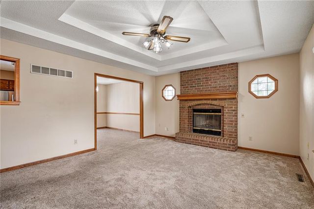 1901 NE Patterson Drive, Lee's Summit, MO 64086