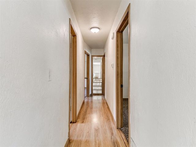 808 Del Haven Drive, Del City, OK 73115