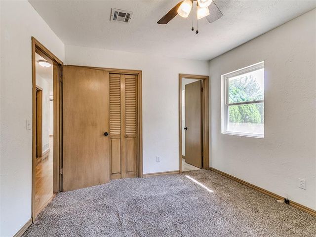 808 Del Haven Drive, Del City, OK 73115