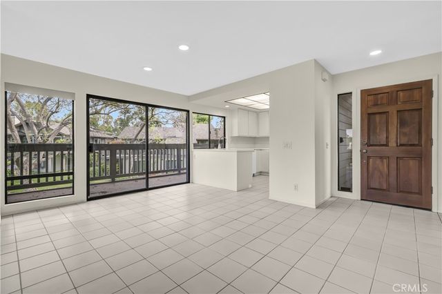 10 Lago Norte, Irvine, CA 92612