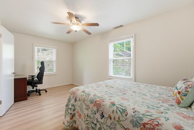 75 Linn Rd., Shirley, AR 72153