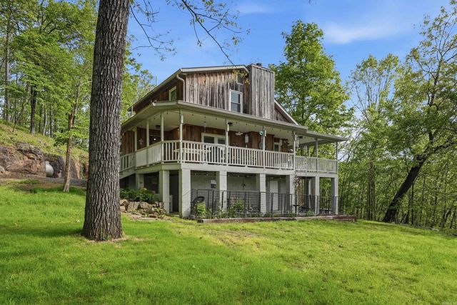75 Linn Rd., Shirley, AR 72153
