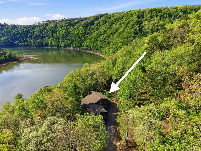 75 Linn Rd., Shirley, AR 72153