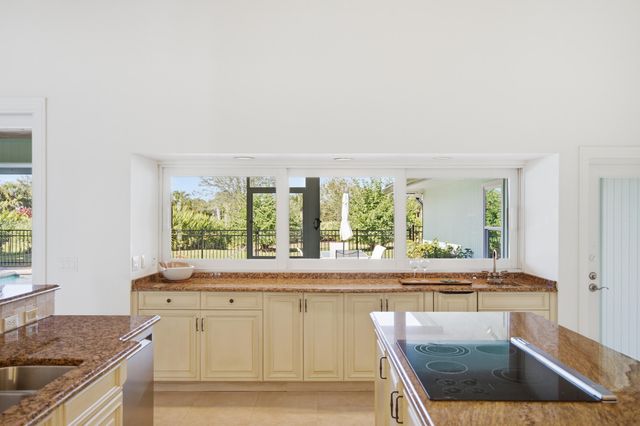 5201 SE Burning Tree Circle, Stuart, FL 34997