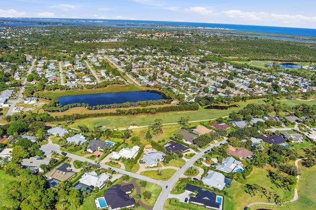 5201 SE Burning Tree Circle, Stuart, FL 34997