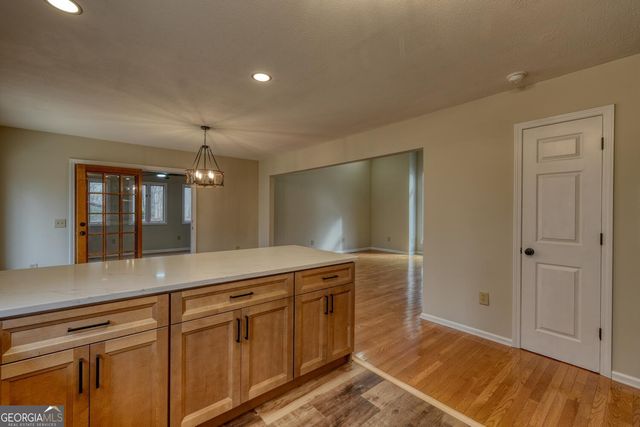 1957 Drayton Way, Young Harris, GA 30582