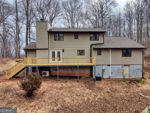 1957 Drayton Way, Young Harris, GA 30582