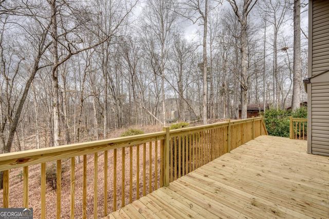 1957 Drayton Way, Young Harris, GA 30582