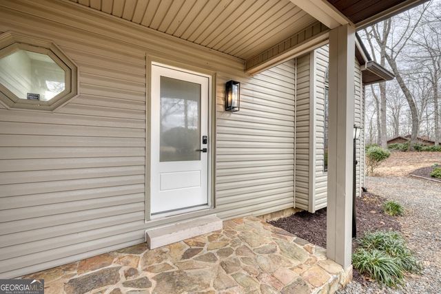 1957 Drayton Way, Young Harris, GA 30582