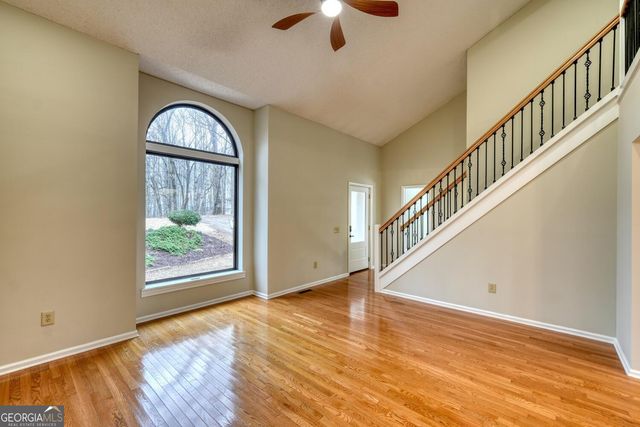 1957 Drayton Way, Young Harris, GA 30582