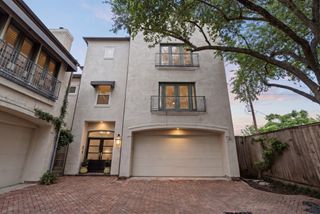 3960 W Alabama Street, Houston, TX 77027
