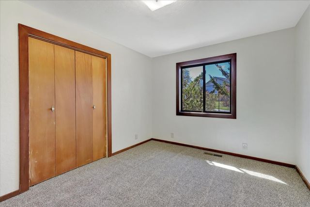 10265 Newtown Rd, Nevada City, CA 95959