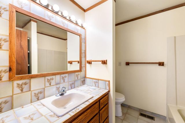 10265 Newtown Rd, Nevada City, CA 95959