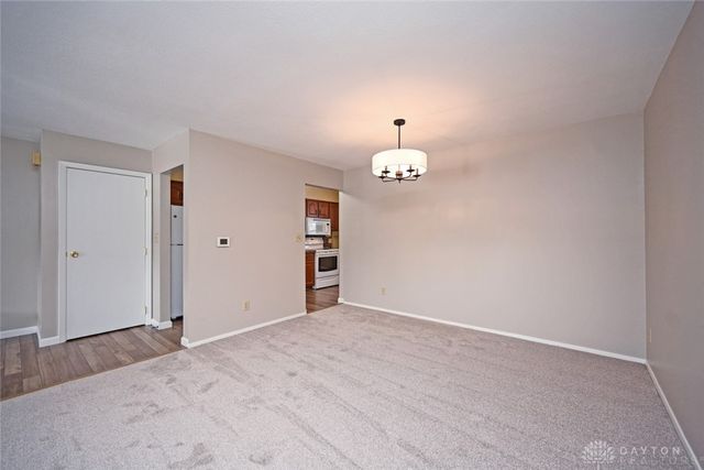 615 Bendwood Way, Beavercreek, OH 45430