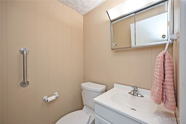 615 Bendwood Way, Beavercreek, OH 45430