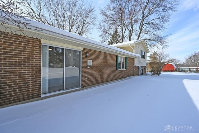 615 Bendwood Way, Beavercreek, OH 45430