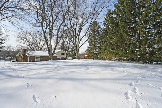 615 Bendwood Way, Beavercreek, OH 45430