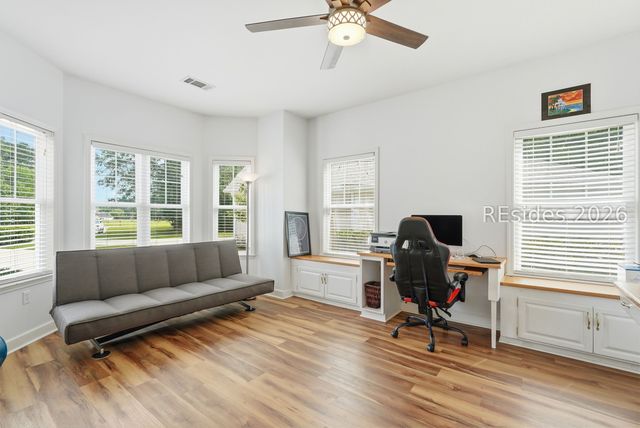 5 Parkside Ct, Bluffton, SC 29910