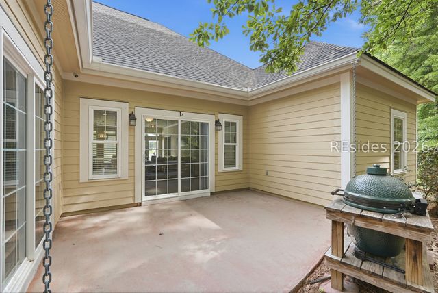 5 Parkside Ct, Bluffton, SC 29910