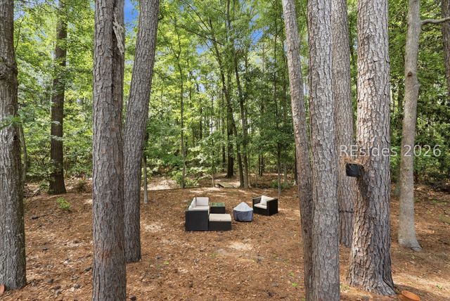 5 Parkside Ct, Bluffton, SC 29910