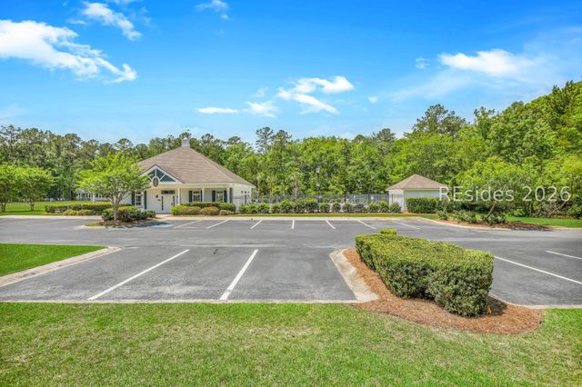 5 Parkside Ct, Bluffton, SC 29910