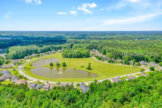 5 Parkside Ct, Bluffton, SC 29910
