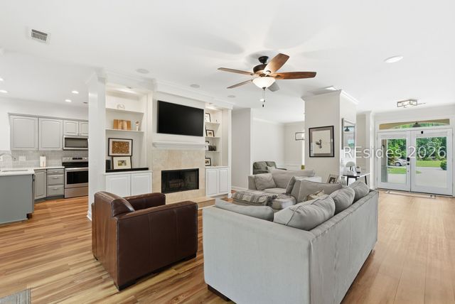 5 Parkside Ct, Bluffton, SC 29910