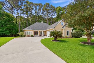 5 Parkside Ct, Bluffton, SC 29910