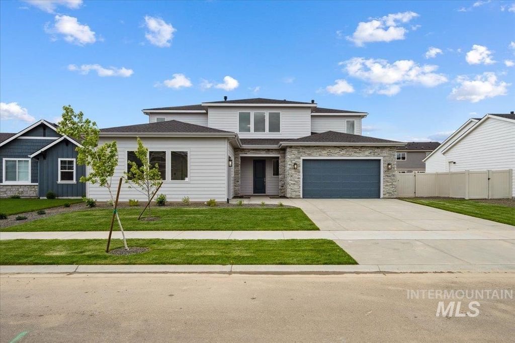 5133 N Trident Way, Meridian, ID 83646