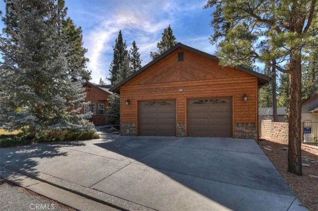 42243 Castle Crag, Big Bear Lake, CA 92315