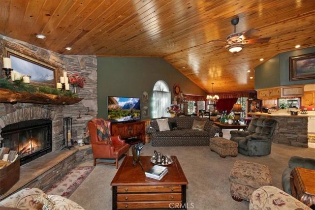 42243 Castle Crag, Big Bear Lake, CA 92315