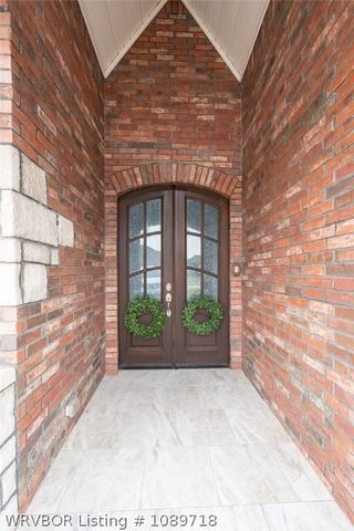 7112 Stonebrook Drive, Fort Smith, AR 72916