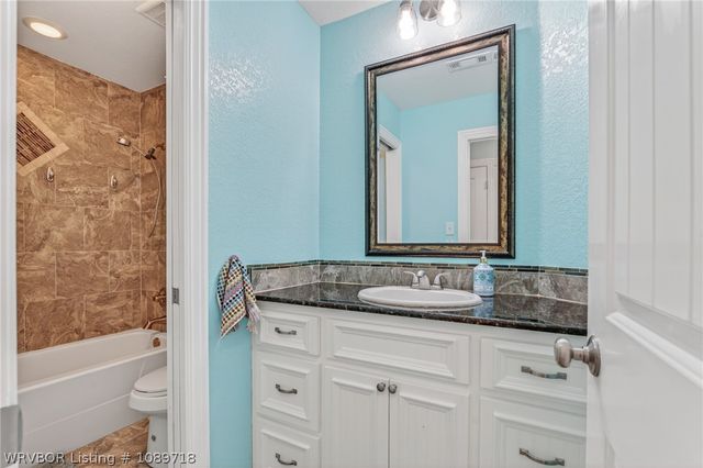 7112 Stonebrook Drive, Fort Smith, AR 72916