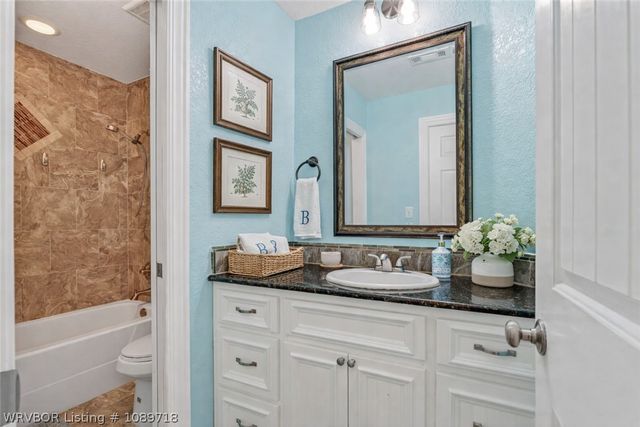 7112 Stonebrook Drive, Fort Smith, AR 72916